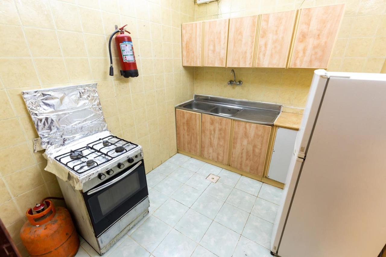Al Eairy Furnished Apartments - Al Bahah 3 Exterior foto
