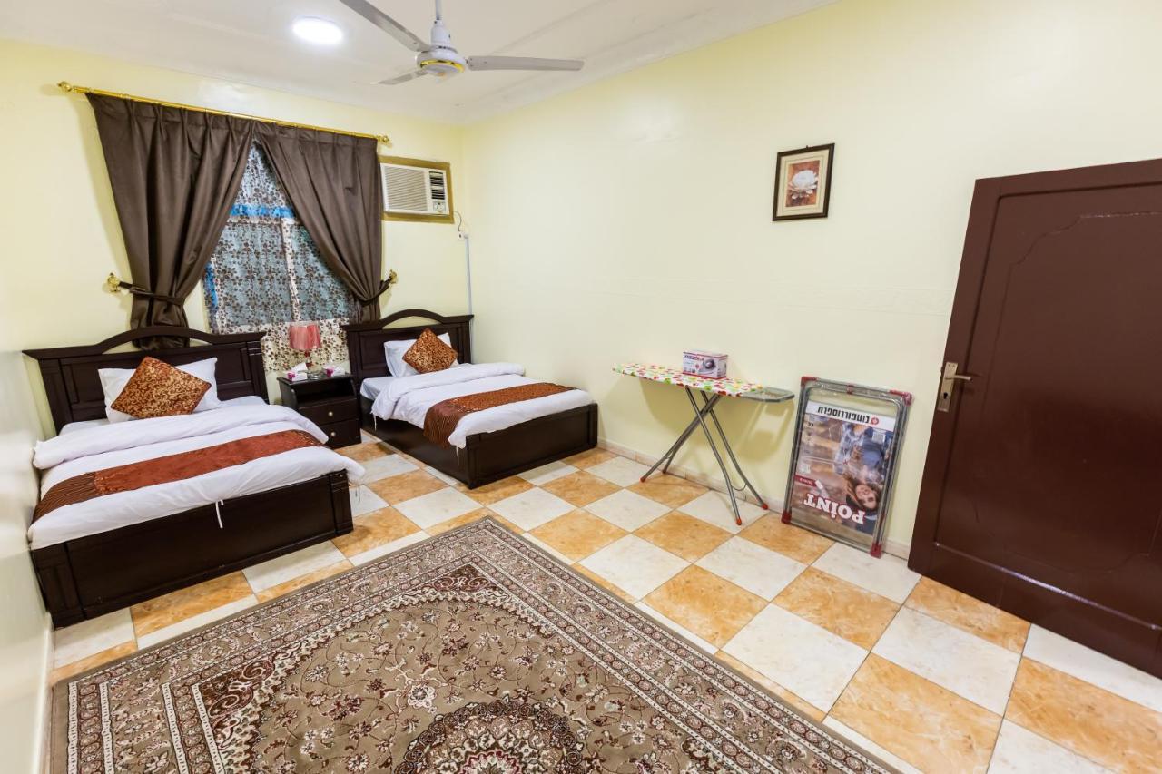 Al Eairy Furnished Apartments - Al Bahah 3 Exterior foto