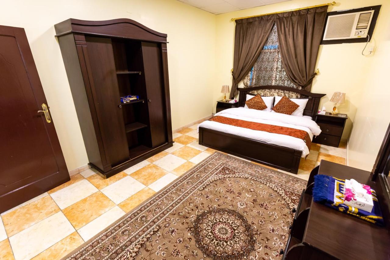 Al Eairy Furnished Apartments - Al Bahah 3 Exterior foto